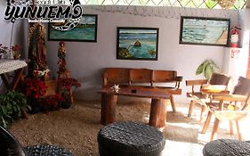 Casa & Beach Club Yunuem